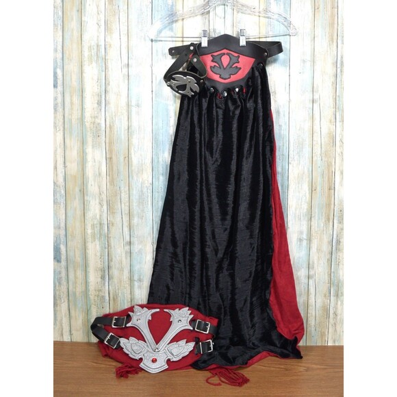 Assassin's Creed Ezio Costume Cosplay Armor Belt & Cape Quality Leather Prop - Picture 2 of 16